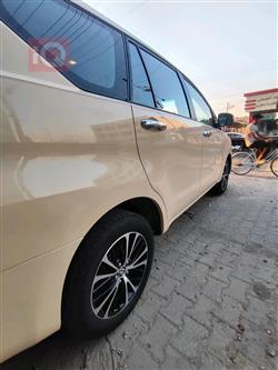 Toyota Innova